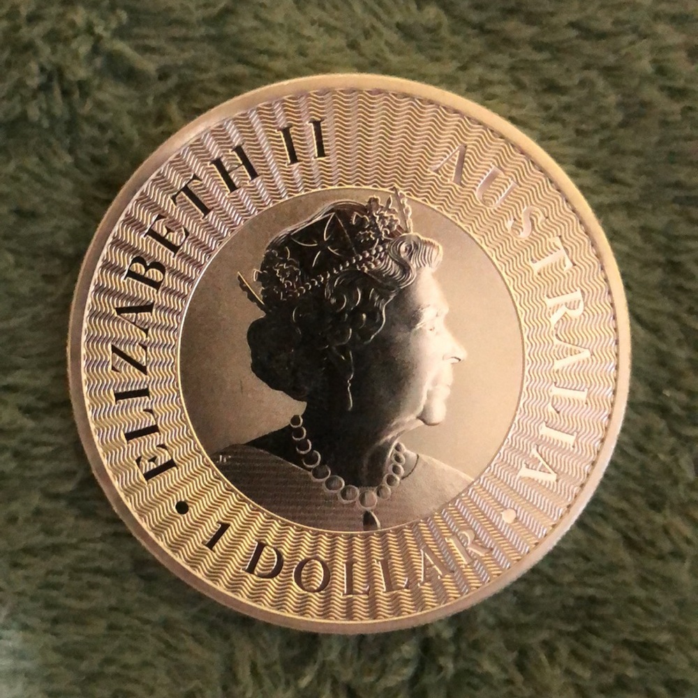 1 Troy oz .9999 fine silver kangaroo - Picture 2 of 3